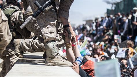 Chaotic withdrawal overshadows the Afghanistan war, vets say.